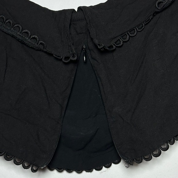 Lulus Black Off Shoulder Ruffle Cropped Puff Sleeve Top‎ Womens Size Small - Picture 7 of 10